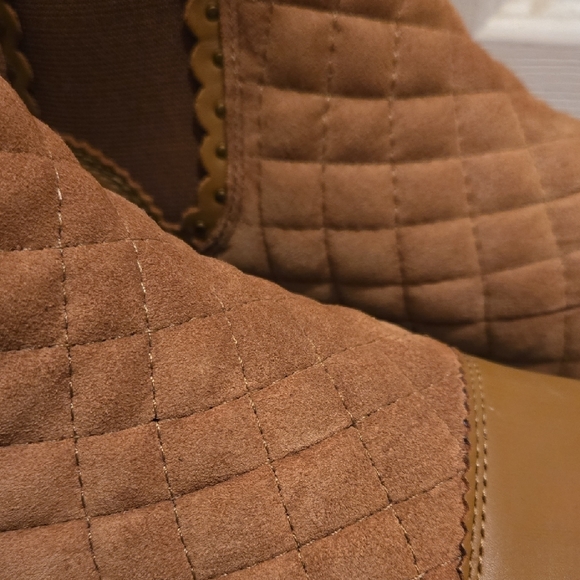 Free People Atlas Chelsea Boot - Picture 4 of 7